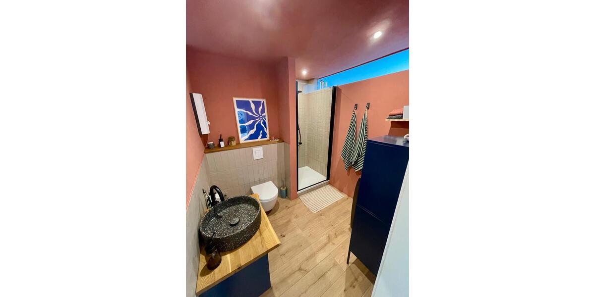 Dachgeschoßwohnung Krefeld Gellep-Stratum - 2.5 Zimmer, 60 m&sup2;, 159.000&euro; | Angebot:27499360