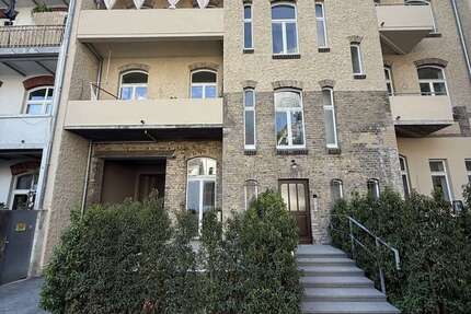 Wohnung Düsseldorf Unterbilk - 2 Zimmer, 82 m&sup2;, 1.890&euro; | Angebot:27476359