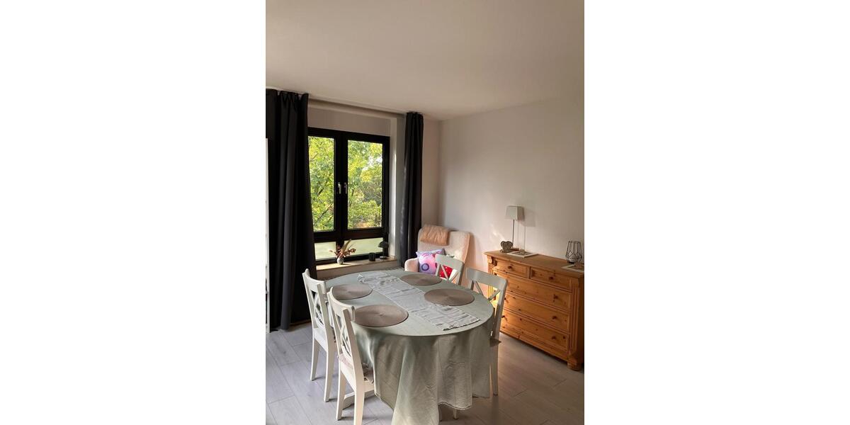 Dachgeschoßwohnung Kaarst - 2 Zimmer, 64 m&sup2;, 700&euro; | Angebot:27567601