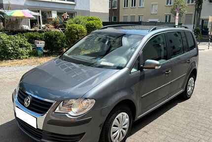 VW Touran 315.000 km 1.400 &euro; kaarst 41564