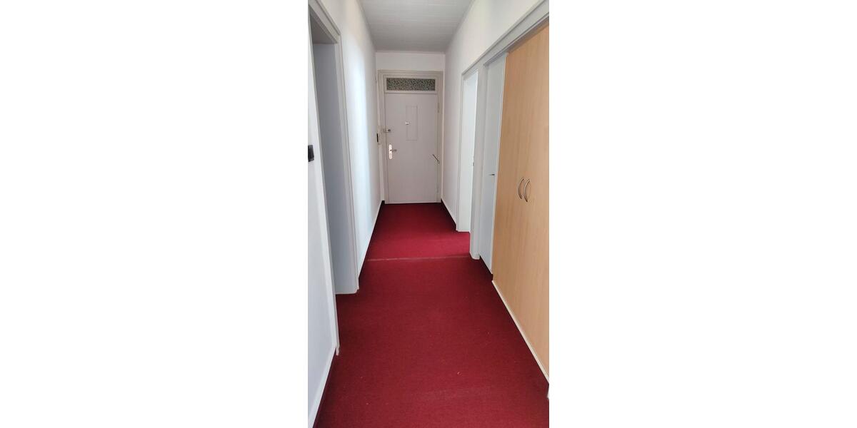 Etagenwohnung Duisburg Duisburg-Mitte - 2 Zimmer, 69 m&sup2;, 490&euro; | Angebot:27555692