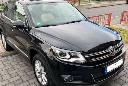 VW Tiguan 95.000 km 11.950 &euro; düsseldorf 40229