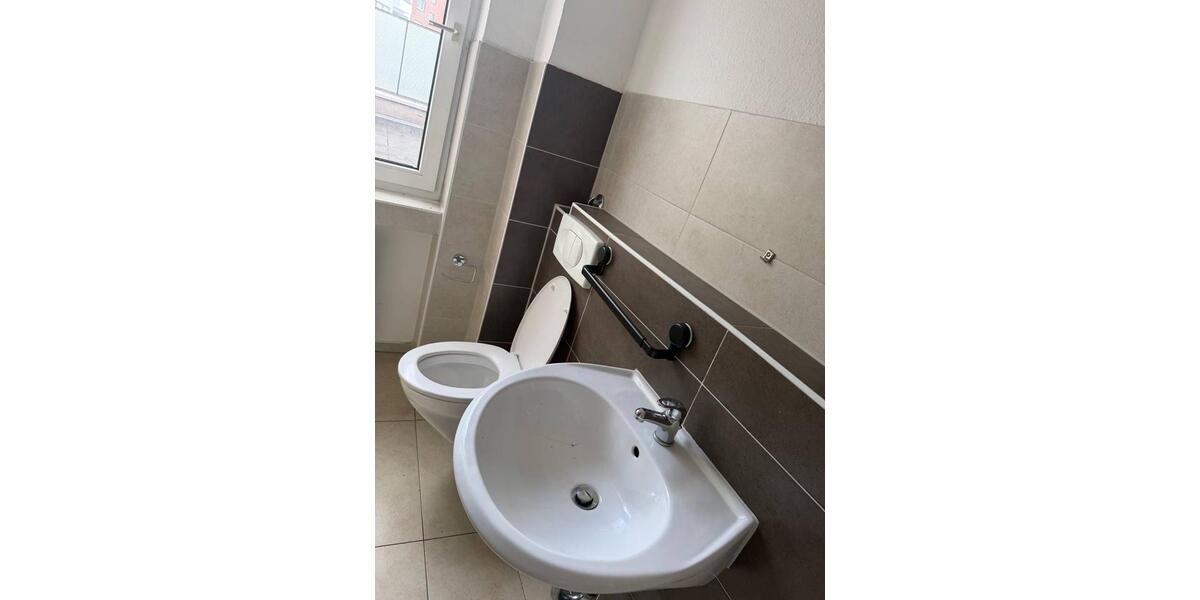Etagenwohnung Mönchengladbach Süd - 3 Zimmer, 63 m&sup2;, 740&euro; | Angebot:27537505