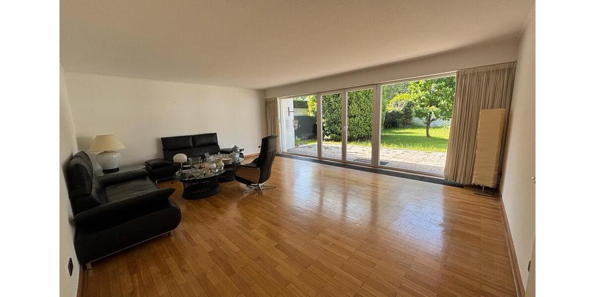 Bungalow Mönchengladbach West - 6 Zimmer, 320 m&sup2;, 625.000&euro; | Angebot:27444024