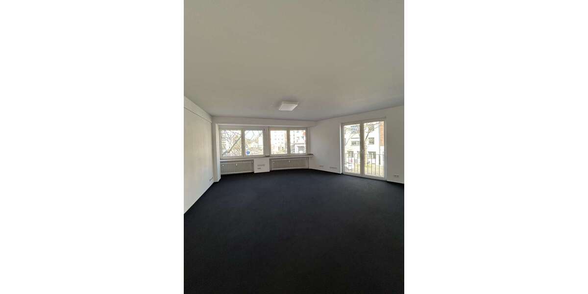 Etagenwohnung Düsseldorf Pempelfort - 3 Zimmer, 111 m&sup2;, 1.540&euro; | Angebot:25394373