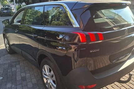 Peugeot 5008 52.000 km 14.500 &euro; Mülheim an der Ruhr 45473
