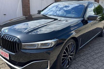 BMW 750 142.000 km 38.990 &euro; Neuss 41462
