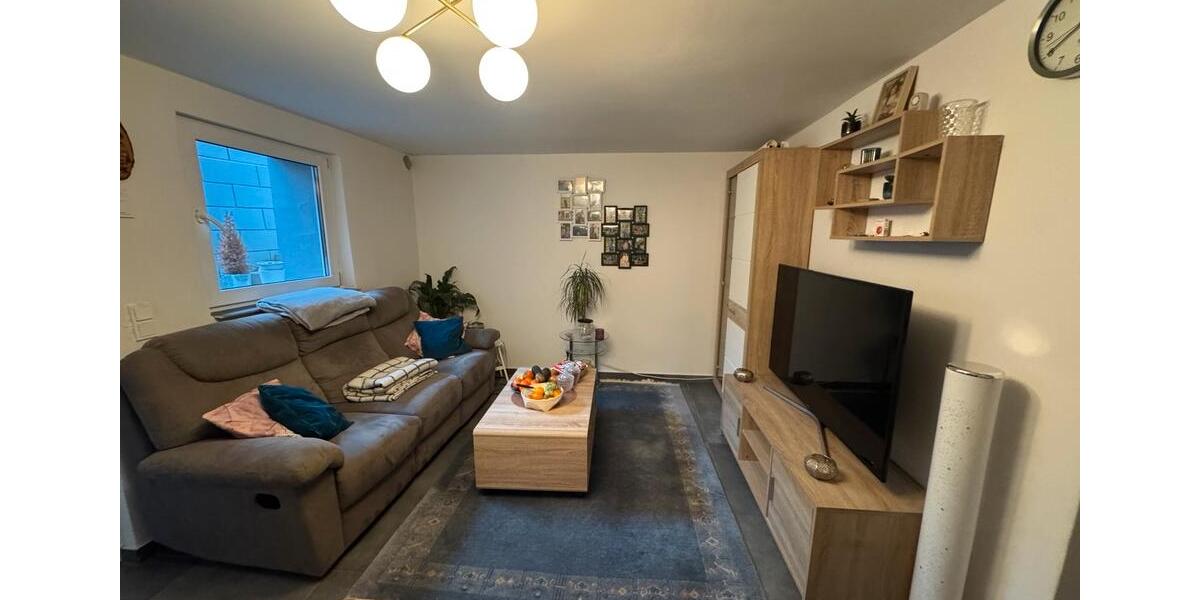 Etagenwohnung Langenfeld (Rheinland) - 2 Zimmer, 42 m&sup2;, 800&euro; | Angebot:27568615