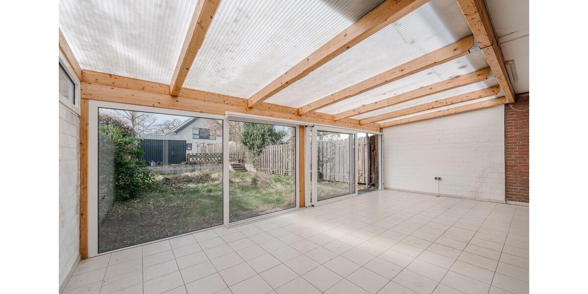 Reihenhaus Mönchengladbach West - 7 Zimmer, 187 m&sup2;, 295.000&euro; | Angebot:27535038