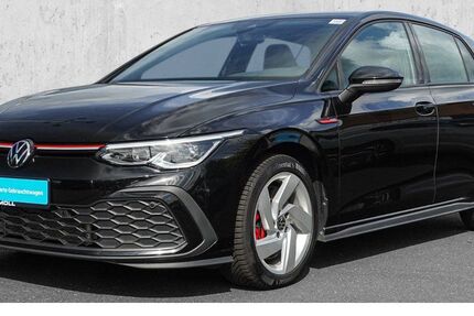 VW Golf 31.689 km 25.990 &euro; Düsseldorf 40474