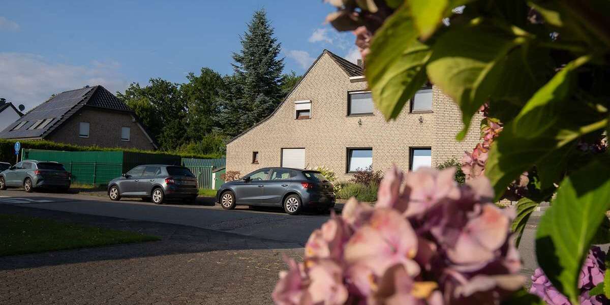 Einfamilienhaus Mönchengladbach West - 5.5 Zimmer, 97 m&sup2;, 299.000&euro; | Angebot:27341584