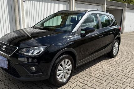 Seat Arona 44.189 km 13.299 &euro; Neuss 41464
