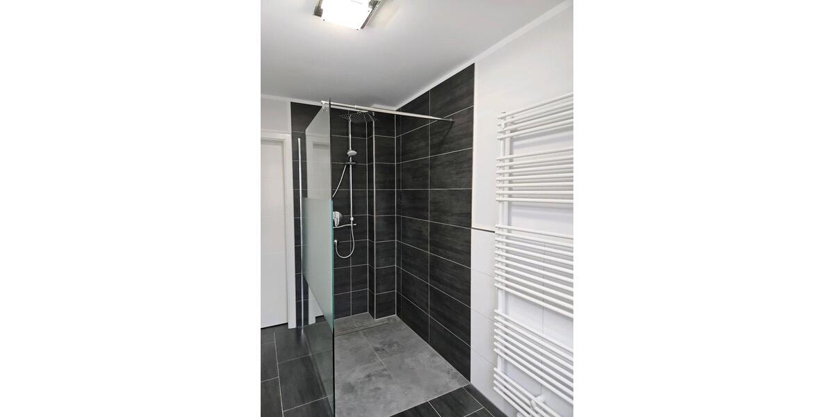 Erdgeschoßwohnung Jüchen - 3 Zimmer, 90 m&sup2;, 1.600&euro; | Angebot:27553895