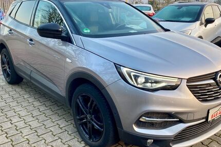 Opel Grandland (X) 177.980 km 9.700 &euro; Moers 47445