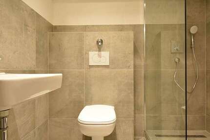 Wohnung Düsseldorf Altstadt - 1 Zimmer, 45 m&sup2;, 800&euro; | Angebot:25162343