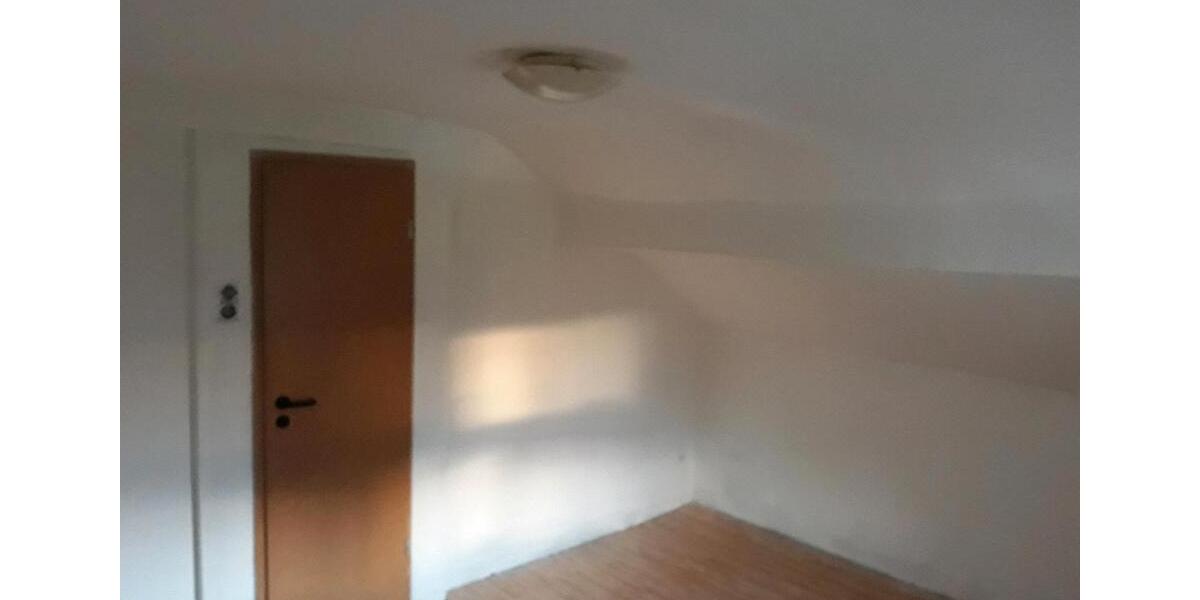 Reihenhaus Wegberg - 5 Zimmer, 120 m&sup2;, 120.000&euro; | Angebot:27534425