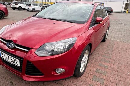 Ford Focus 89.707 km 5.500 &euro; Düsseldorf 40215