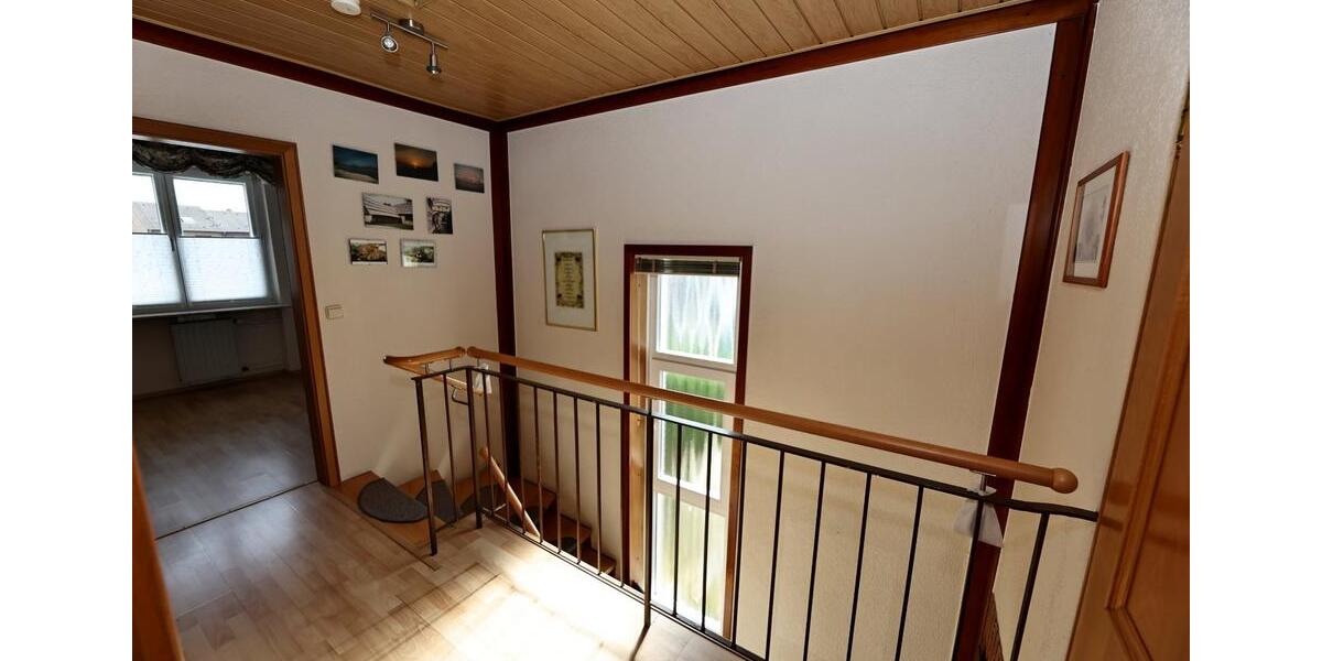 Reihenhaus Bergheim Auenheim - 4 Zimmer, 87 m&sup2;, 399.000&euro; | Angebot:27457436