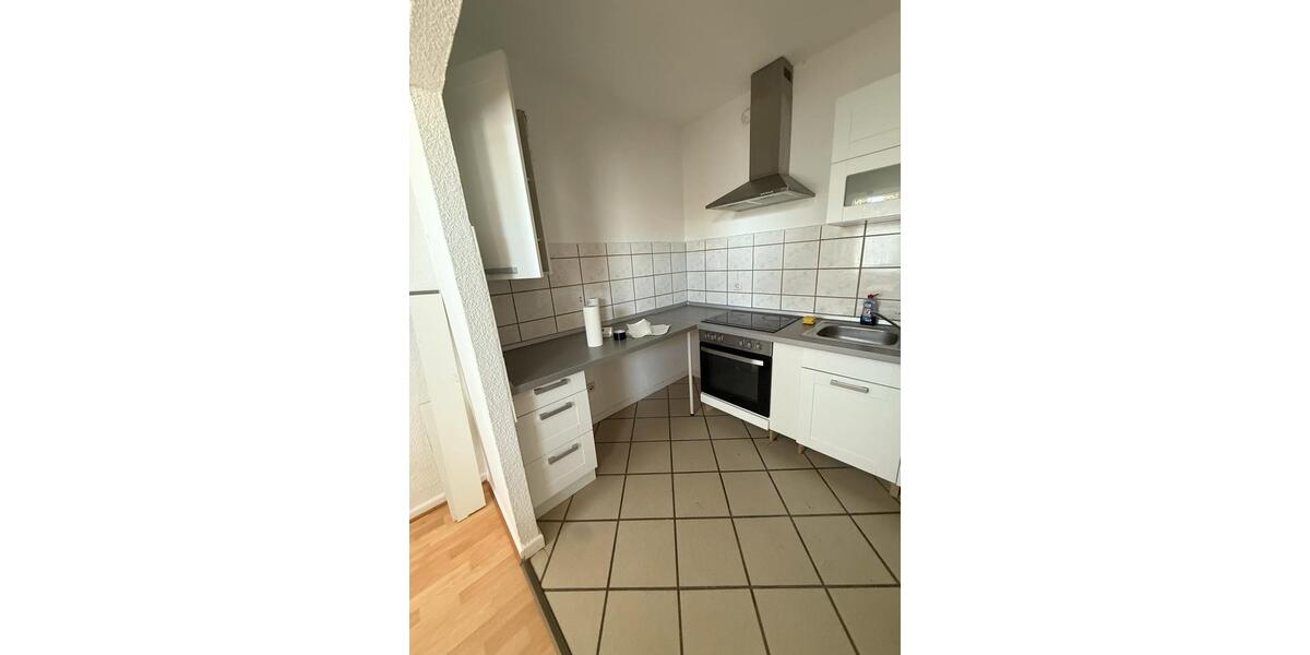 Etagenwohnung Krefeld Benrad - 2 Zimmer, 65 m&sup2;, 700&euro; | Angebot:27539328