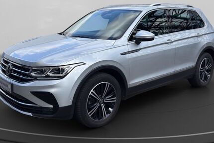 VW Tiguan 65.175 km 24.990 &euro; Mönchengladbach 41238