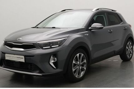 Kia Stonic 42.950 km 16.980 &euro; Leverkusen 51379