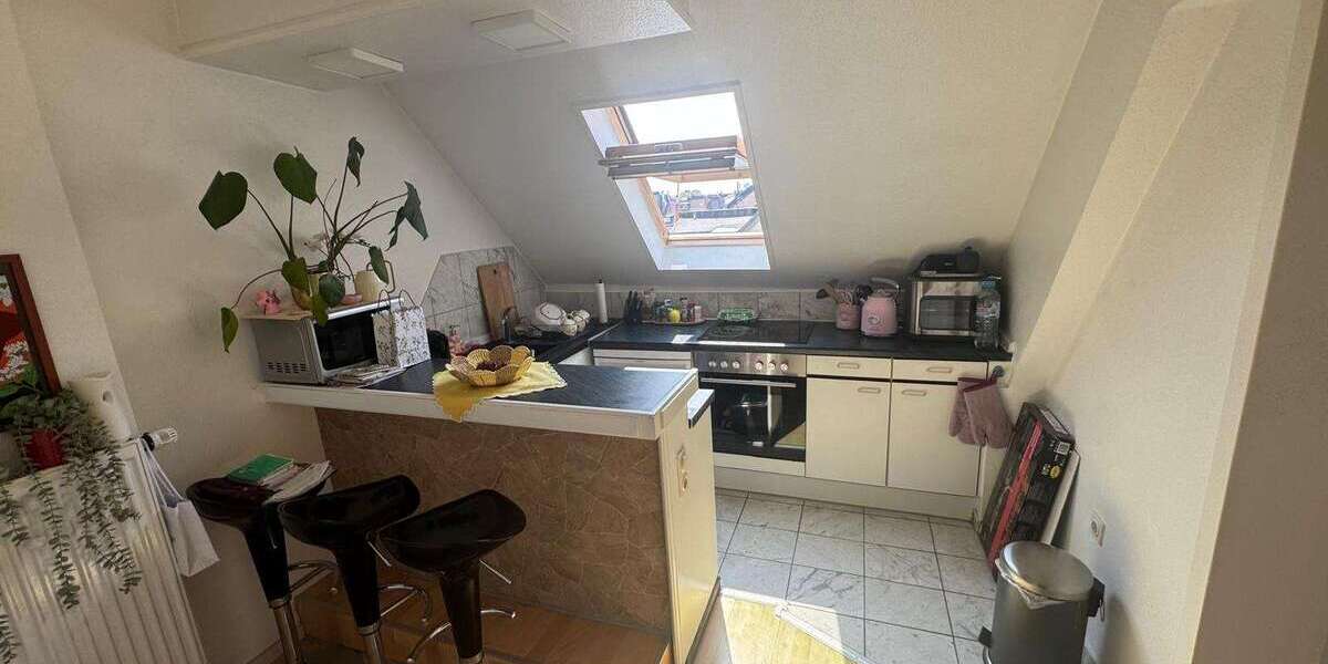 Etagenwohnung Düsseldorf Flingern Nord - 2 Zimmer, 40 m&sup2;, 600&euro; | Angebot:27547615