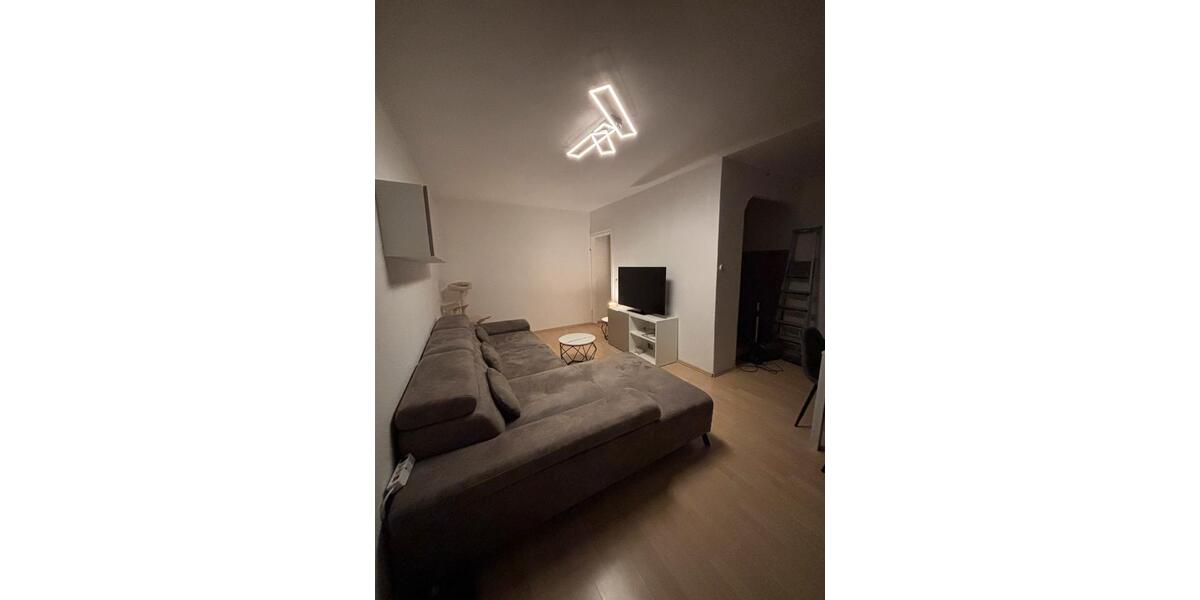 Dachgeschoßwohnung Pulheim - 2 Zimmer, 49 m&sup2;, 760&euro; | Angebot:27566172