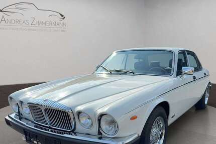 Jaguar Daimler 24.689 km 59.800 &euro; Kaarst (bei Düsseldorf) 41564