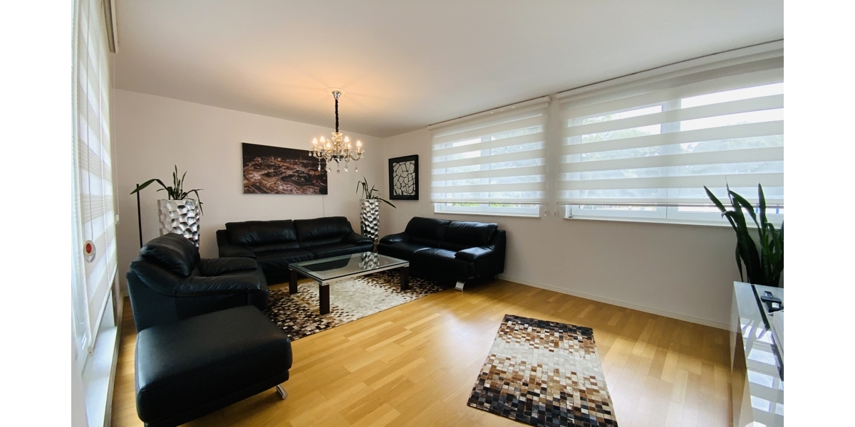 Wohnen auf einer Ebene Moderne, hochwertige 3 Zimmer-Wohnung mit Bungalow-Charakter - Erdgeschoßwohnung Düsseldorf Heerdt | Angebot:27496473