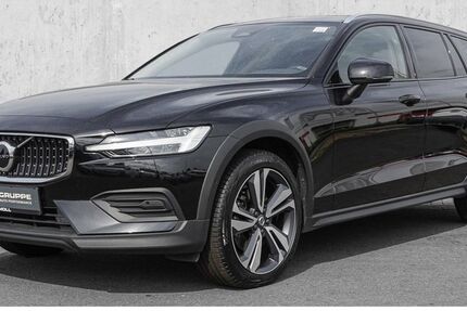 Volvo V60 Cross Country 33.581 km 33.840 &euro; Düsseldorf 40474