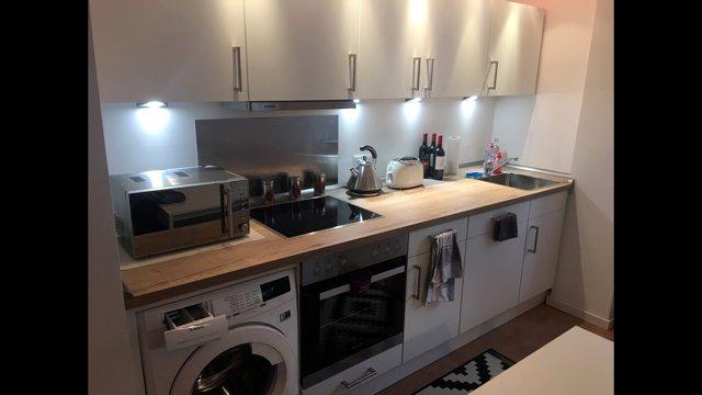Etagenwohnung Düsseldorf Pempelfort - 2 Zimmer, 50 m&sup2;, 950&euro; | Angebot:27549335