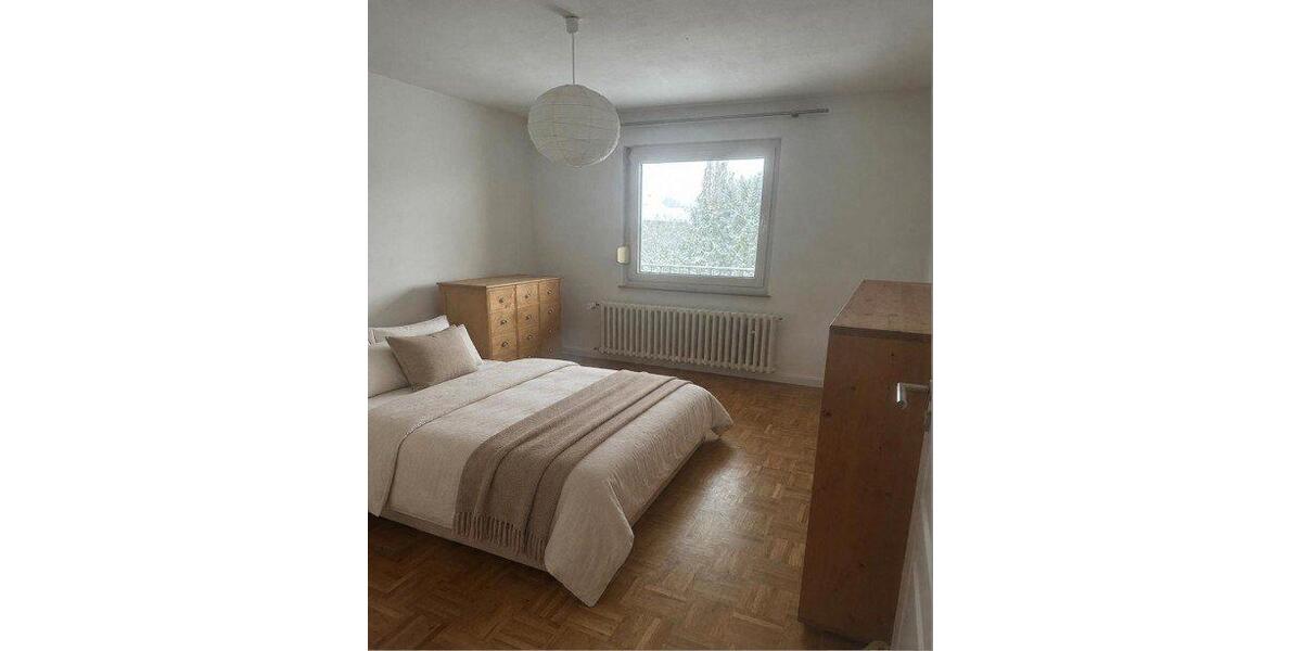 Etagenwohnung Düsseldorf Stadtbezirk 5 - 2 Zimmer, 64 m&sup2;, 1.180&euro; | Angebot:27548818
