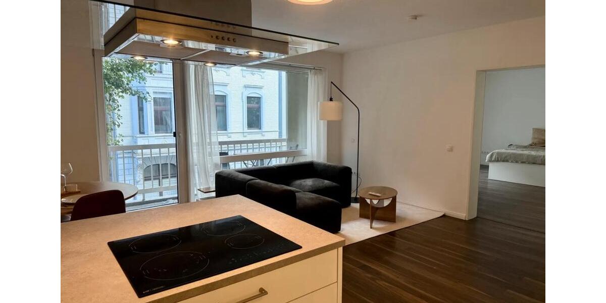 Etagenwohnung Düsseldorf Stadtbezirk 3 - 2 Zimmer, 60 m&sup2;, 1.900&euro; | Angebot:27541082