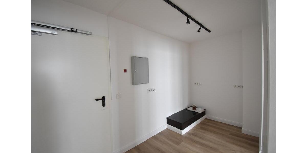 Gewerbeobjekt Düsseldorf - 700&euro; | Angebot:26446548