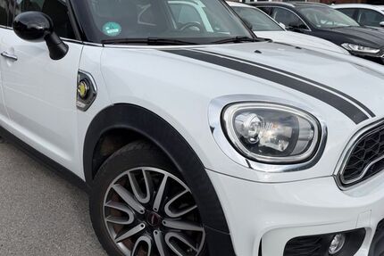 Mini Cooper SE 60.202 km 20.880 &euro; Düsseldorf 40549