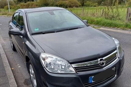 Opel Astra 115.800 km 4.490 &euro; Düsseldorf 40489