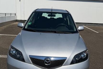 Mazda Andere 146.000 km 3.100 &euro; Düsseldorf 40549