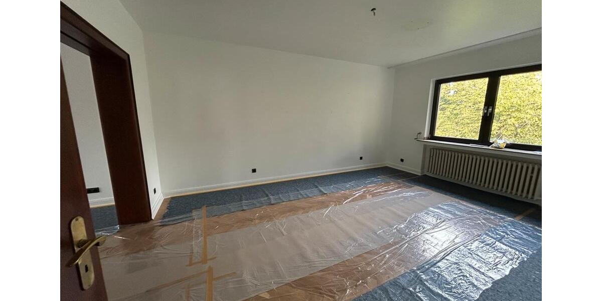 Etagenwohnung Düsseldorf Stadtbezirk 9 - 3 Zimmer, 105 m&sup2;, 1.650&euro; | Angebot:27533590