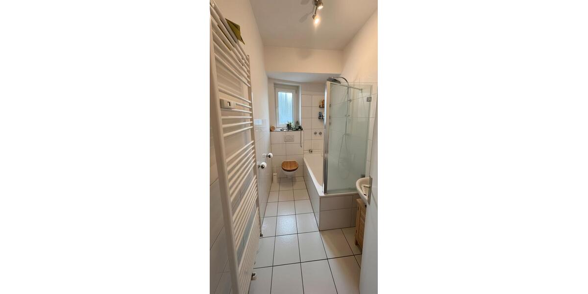 Etagenwohnung Düsseldorf Oberbilk - 2 Zimmer, 59 m&sup2;, 985&euro; | Angebot:27547929