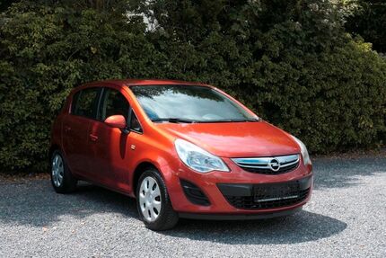 Opel Corsa 128.000 km 3.500 &euro; Mönchengladbach 41063