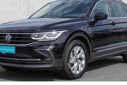 VW Tiguan 63.262 km 26.870 &euro; Düsseldorf 40549