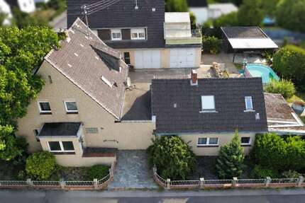 Haus Pulheim - 8 Zimmer, 194 m&sup2;, 849.000&euro; | Angebot:27500408