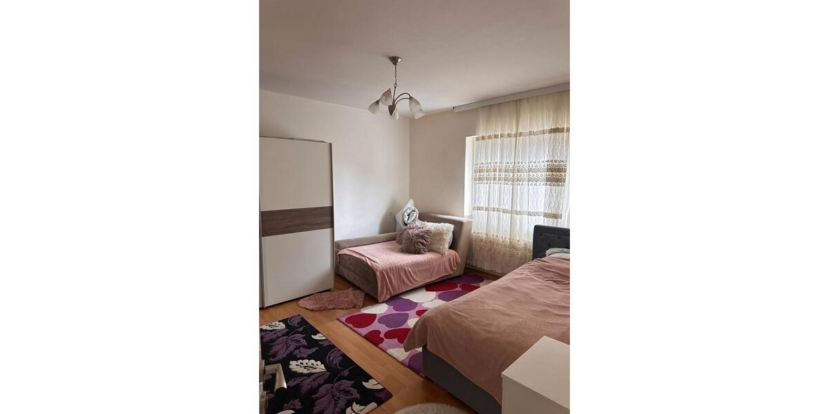 Mehrfamilienhaus, Wohnhaus Mönchengladbach - 7 Zimmer, 190 m&sup2;, 400.000&euro; | Angebot:27484948