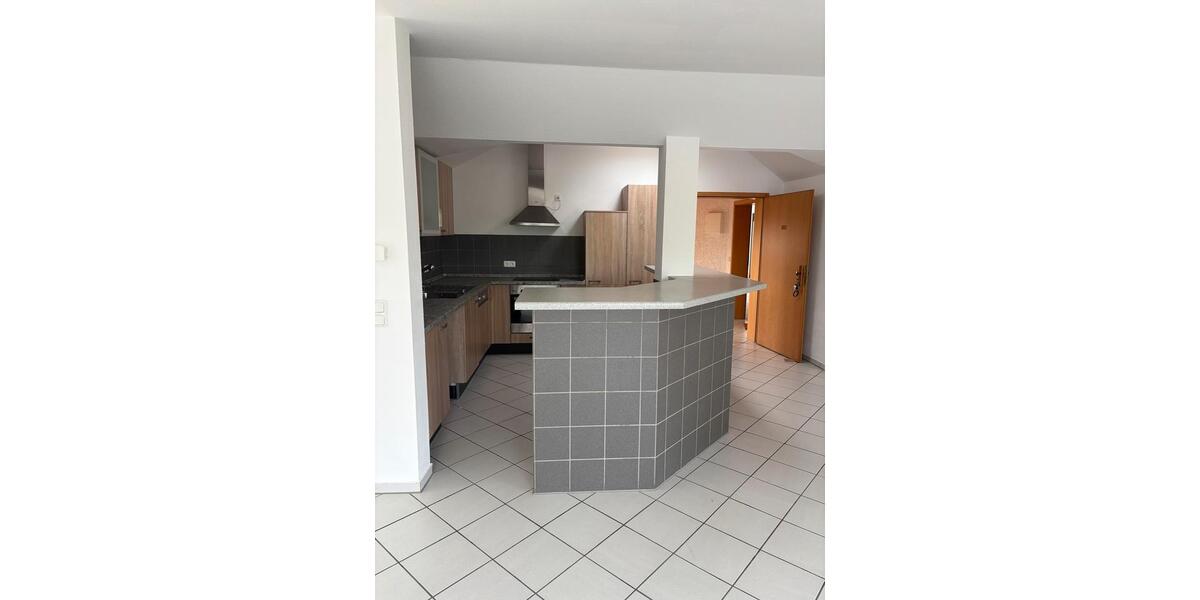 Dachgeschoßwohnung Pulheim - 3 Zimmer, 73 m&sup2;, 1.500&euro; | Angebot:27545427