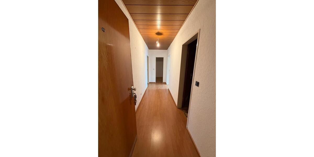Etagenwohnung Duisburg Duisburg-Mitte - 2 Zimmer, 65 m&sup2;, 710&euro; | Angebot:27536548