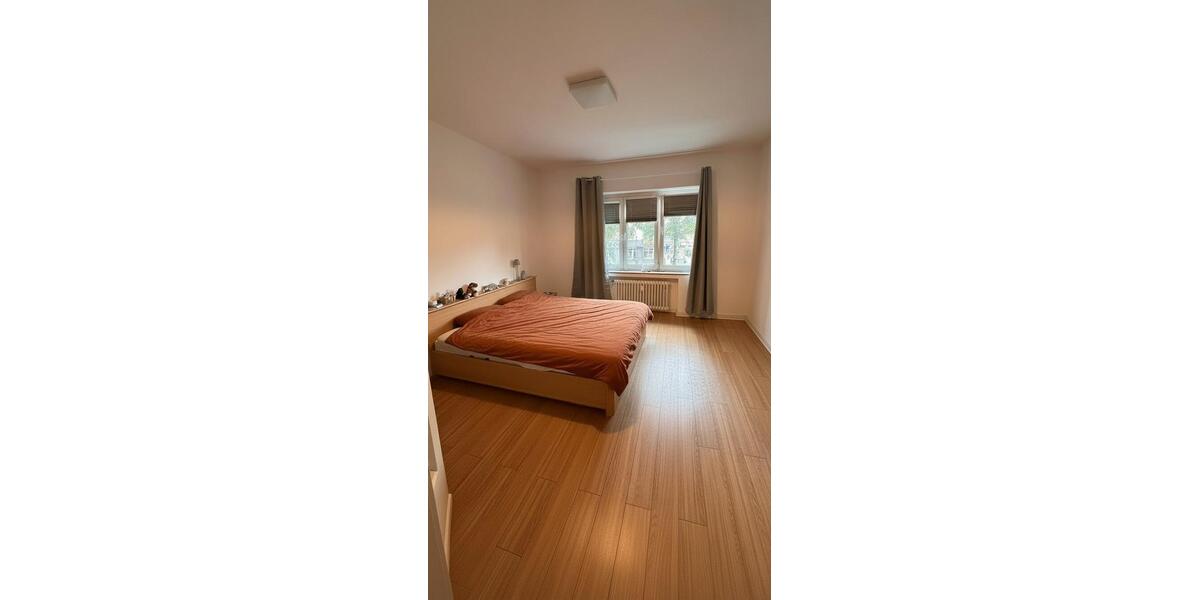 Etagenwohnung Düsseldorf Oberbilk - 2 Zimmer, 59 m&sup2;, 985&euro; | Angebot:27547929