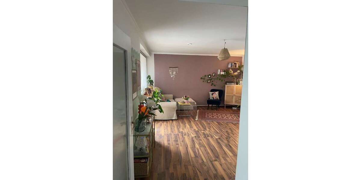 Etagenwohnung Düsseldorf Flehe - 2 Zimmer, 52 m&sup2;, 590&euro; | Angebot:27488065