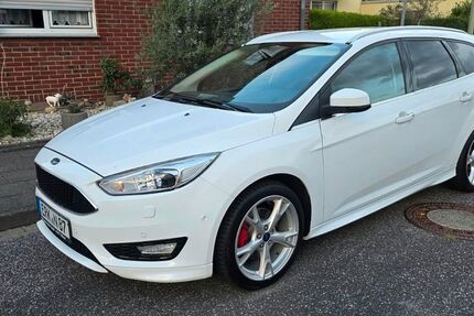 Ford Focus 127.000 km 9.200 &euro; Erkelenz 41812
