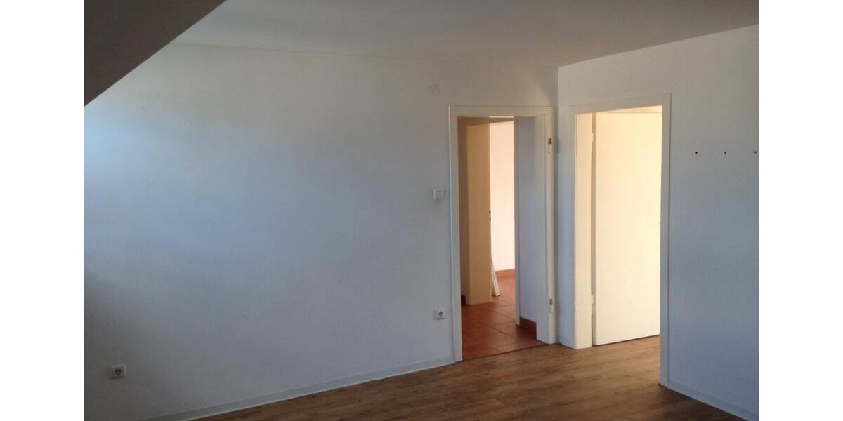 Dachgeschoßwohnung Grevenbroich Hemmerden - 2 Zimmer, 50 m&sup2;, 550&euro; | Angebot:27546753