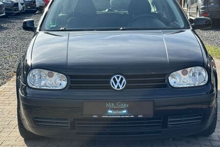 VW Golf 125.000 km 1.950 &euro; Jüchen 41363